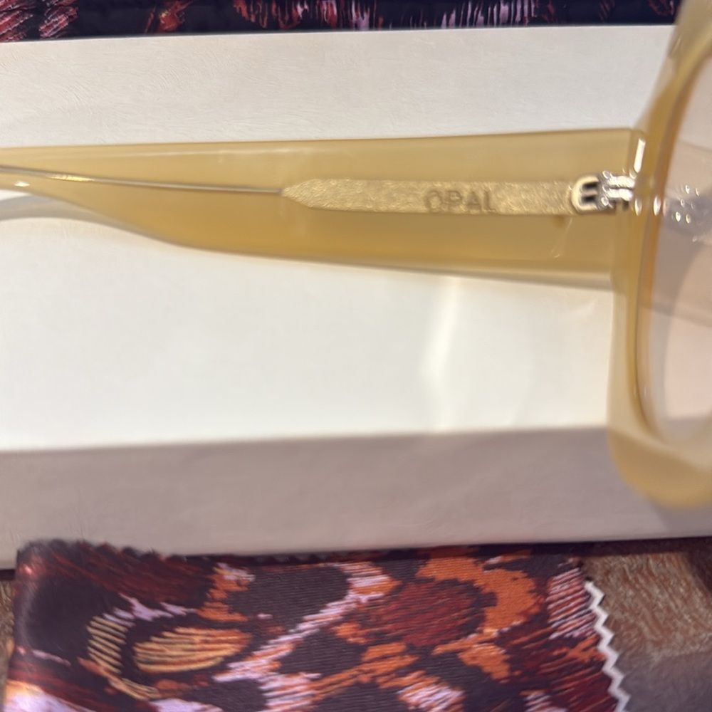 NIB Ulla Johnson Opal Sunglasses Butterfly Shape Ochre in color - Picture 6 of 9